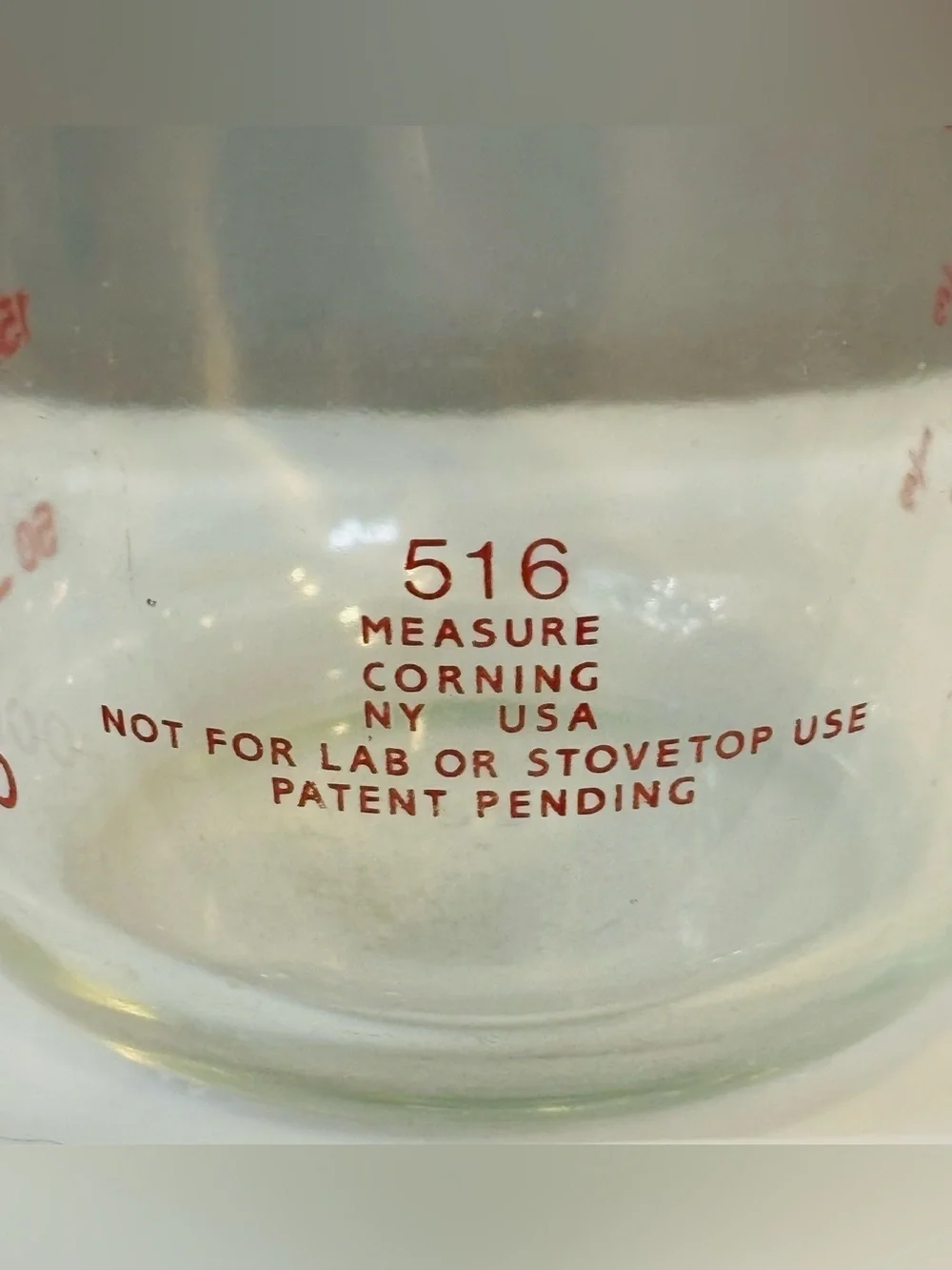 Vintage Pyrex 2 Cup 500ml Glass Measuring Cup with Red Lettering Made in USA 516